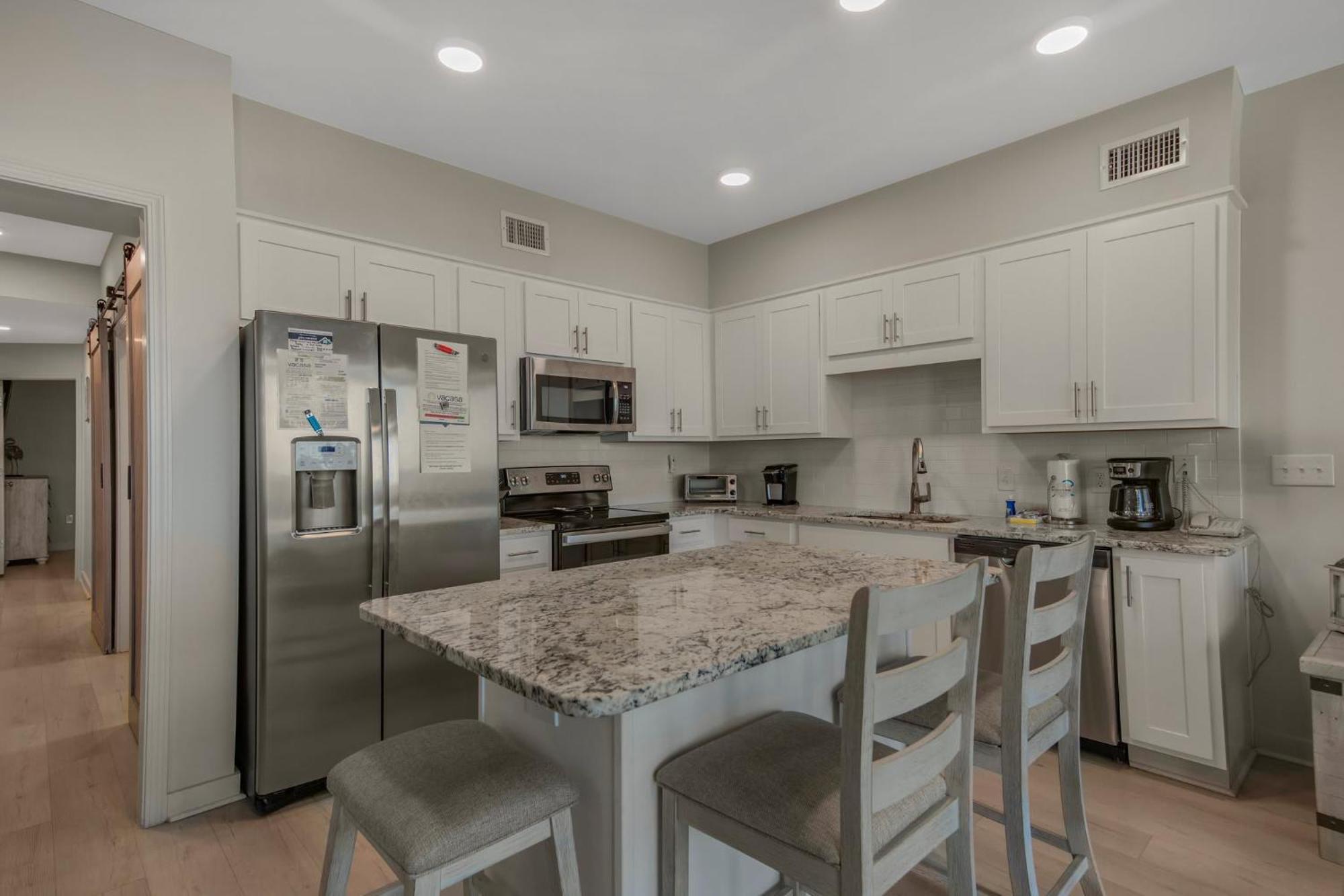 Sea Glass 304 By Collection Apartment